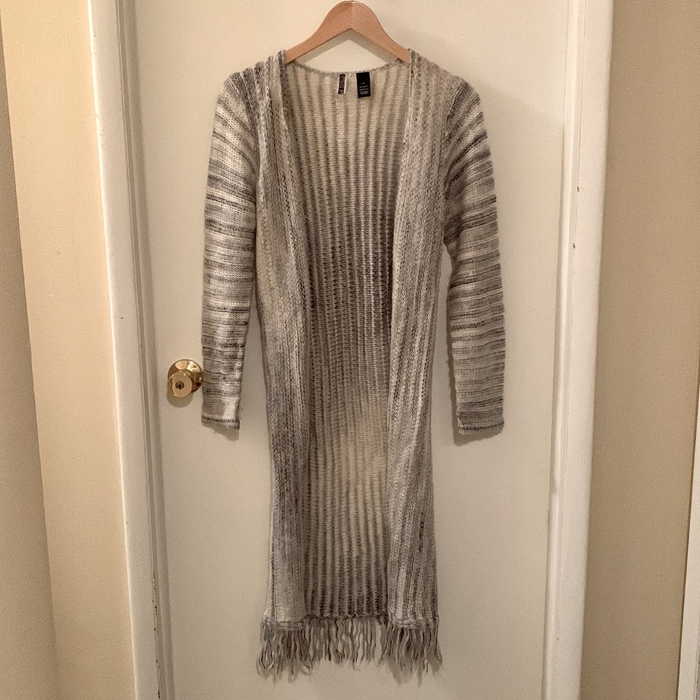 BKE Gray & Cream Duster Cardigan